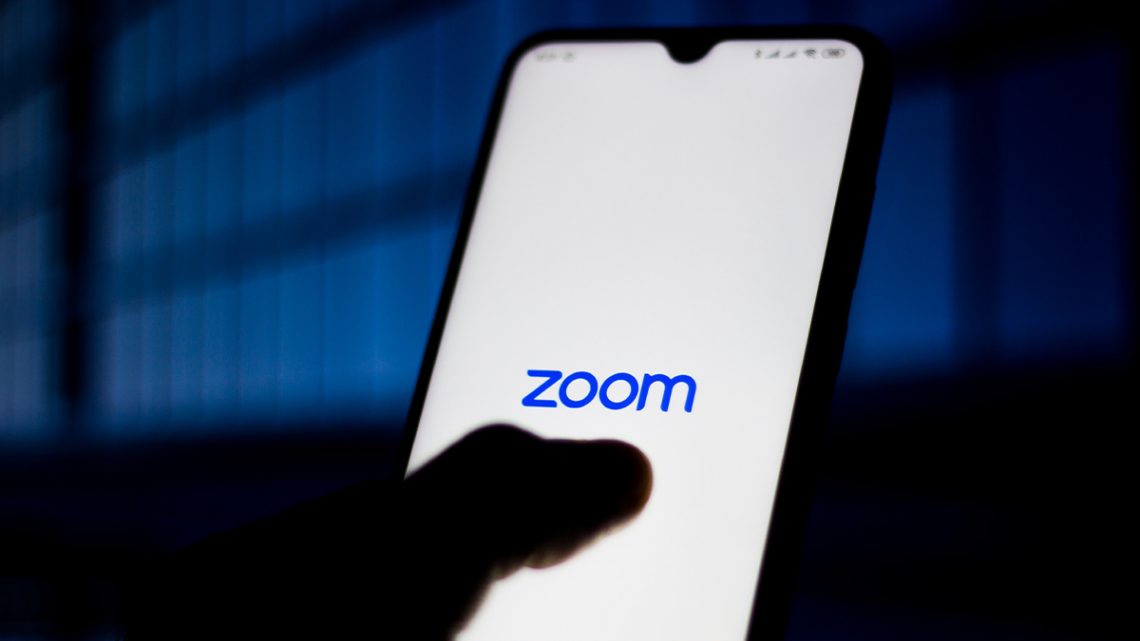 Zoom code tracking users