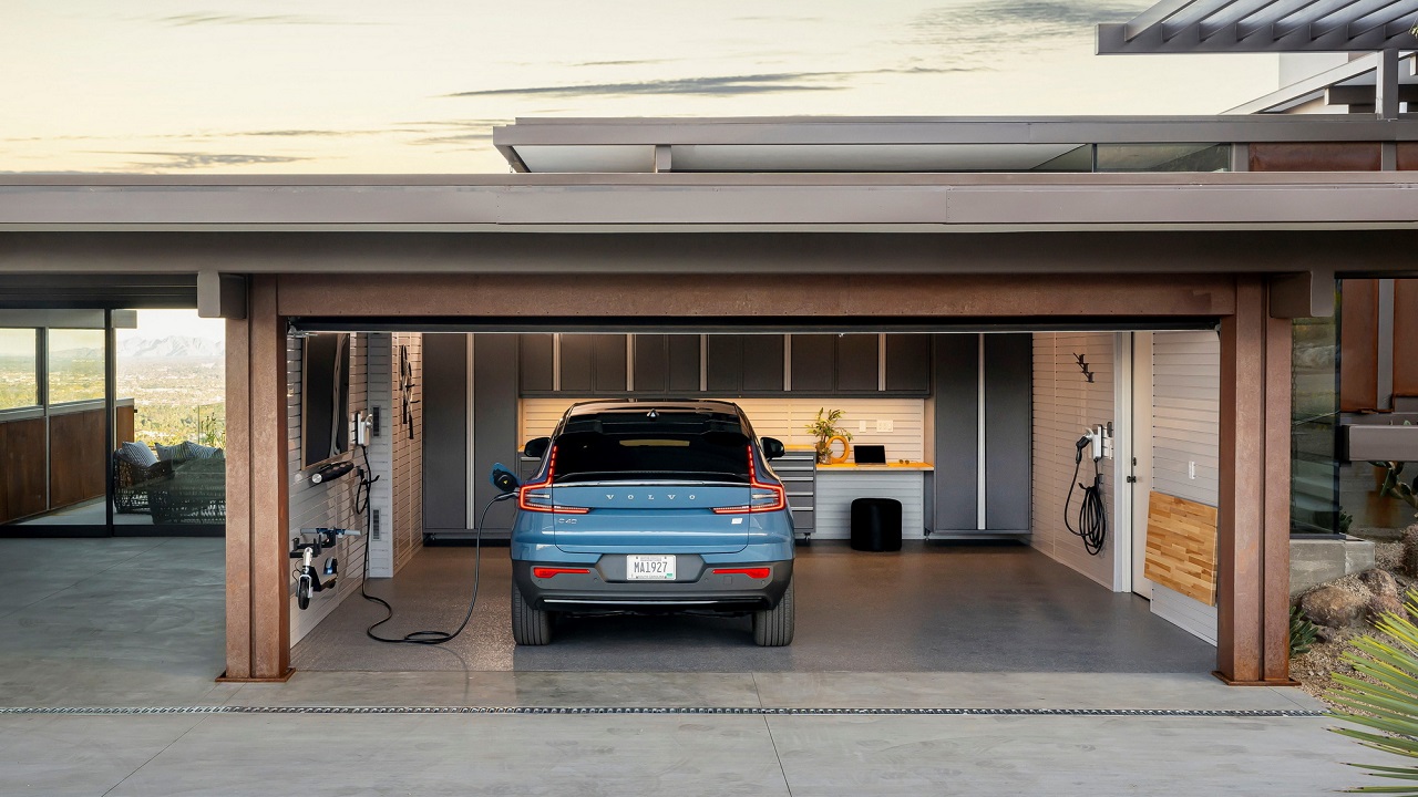 https://howtofix.guide/wp-content/uploads/2023/04/Nexx-smart-garage-doors.jpg
